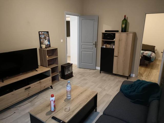 Location appartement T3 Bauge - Photo 8