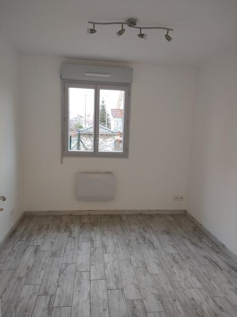 Location appartement T2 Acheres - Photo 10