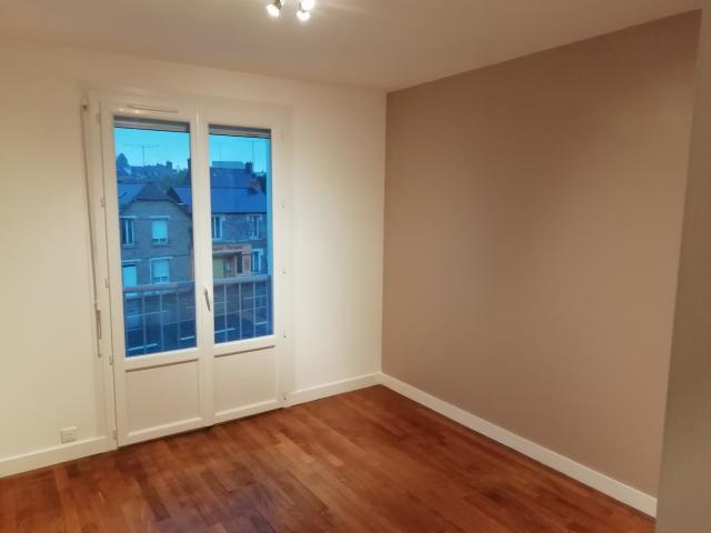 Location appartement T3 Fougeres - Photo 2