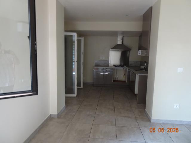 Location maison F3 Brouilla - Photo 5