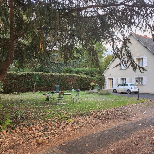 Location maison F2 Ballan Mire - Photo 1