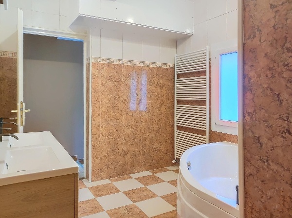 Location appartement T4 Troyes - Photo 4