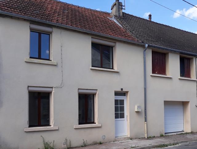Location maison F4 Cosne Cours sur Loire - Photo 1