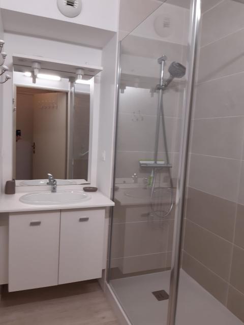 Location appartement T2 Rochefort - Photo 3