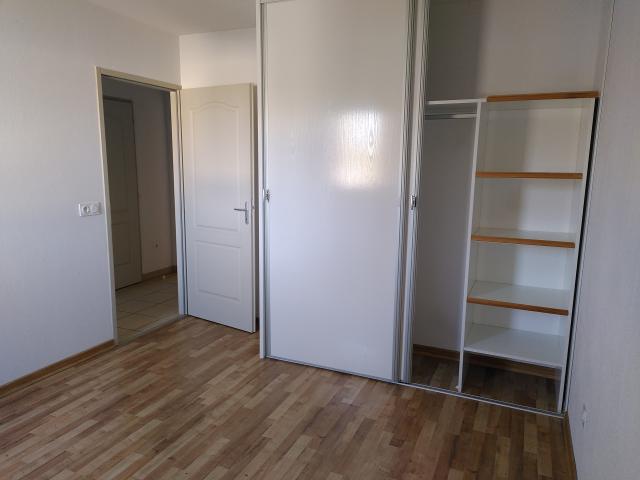 Location appartement T3 Nay - Photo 3