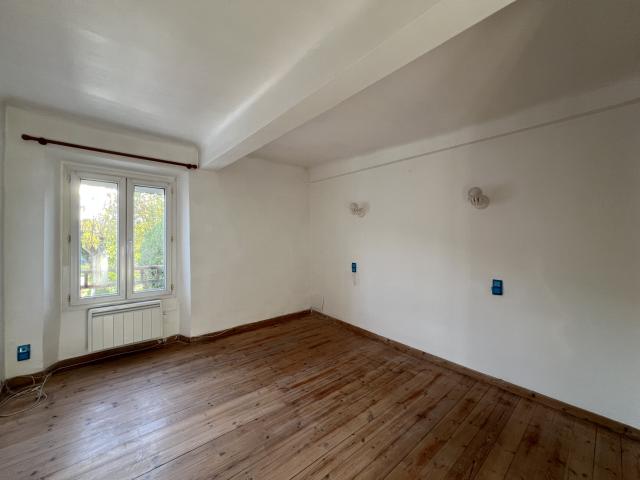 Location appartement T7 Eyguians - Photo 3