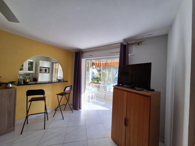 Location appartement T1 Sanary sur Mer - Photo 7