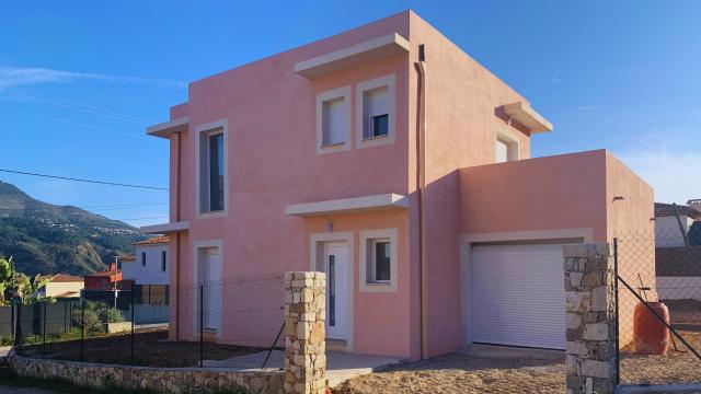 Location maison F4 Carros - Photo 1