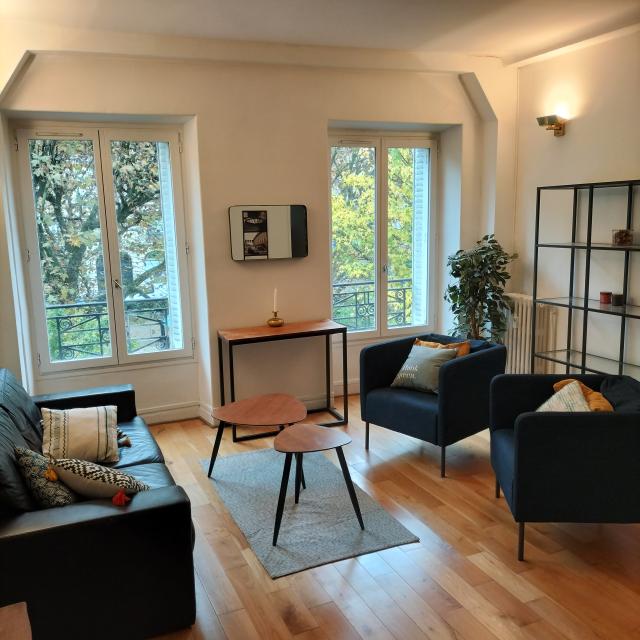 Location appartement T3 Paris 15 - Photo 1