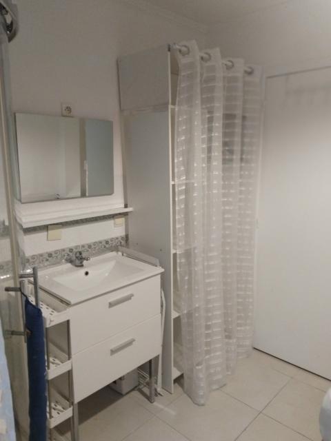 Location chambre Montereau Fault Yonne - Photo 2