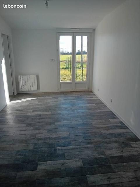 Location appartement T3 Le Perrier - Photo 2