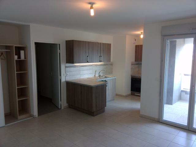 Location appartement T3 Marseille 03 - Photo 8