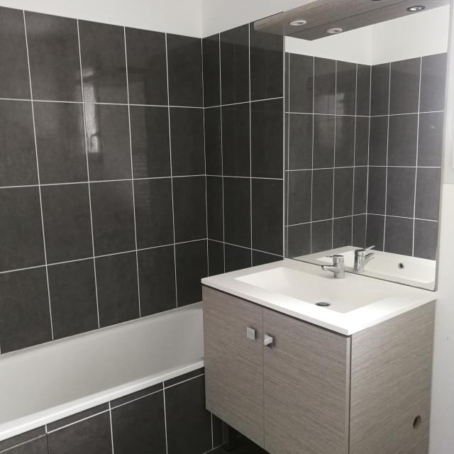 Location appartement T2 Venissieux - Photo 2