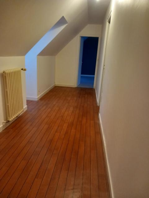 Location appartement T4 Commana - Photo 5