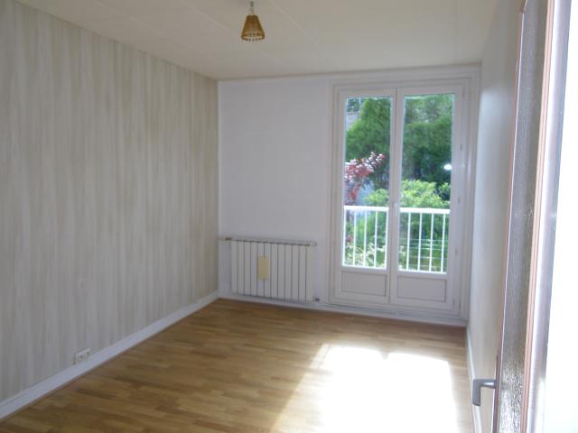 Location appartement T3 St Etienne du Rouvray - Photo 4
