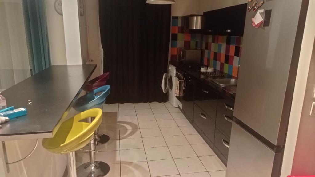 Location chambre Vaulx en Velin - Photo 2