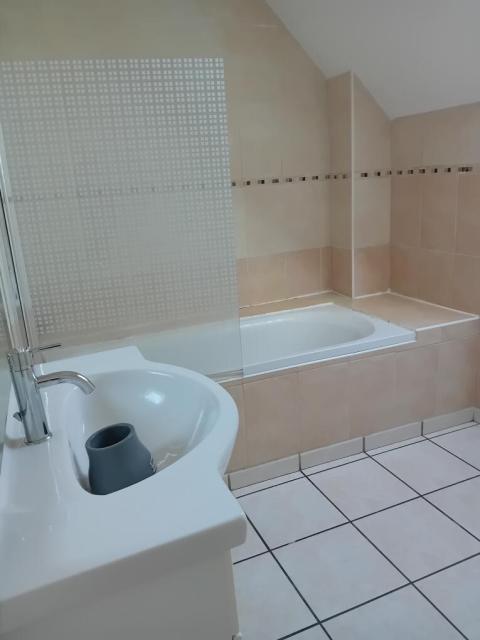 Location maison F5 Epernon - Photo 4