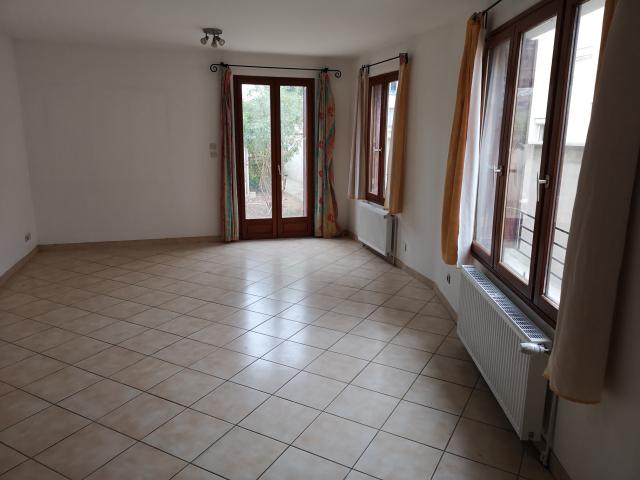 Location maison F4 Villeurbanne - Photo 1