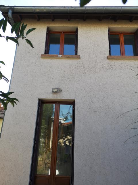 Location maison F4 Villeurbanne - Photo 2