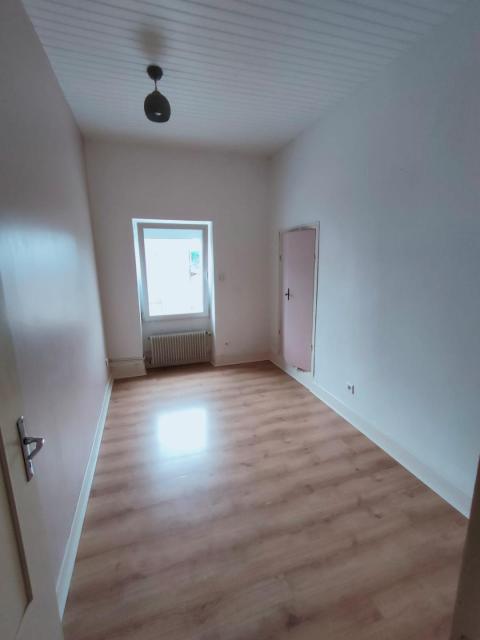 Location maison F5 Noailly - Photo 6