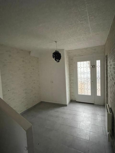 Location maison F6 Fleury les Aubrais - Photo 2