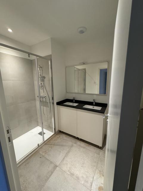 Location appartement T4 Laval - Photo 3