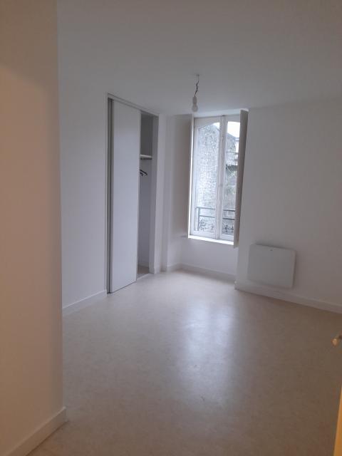 Location appartement T3 Ernee - Photo 2