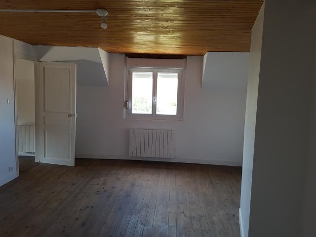 Location maison F3 Vendhuile - Photo 7