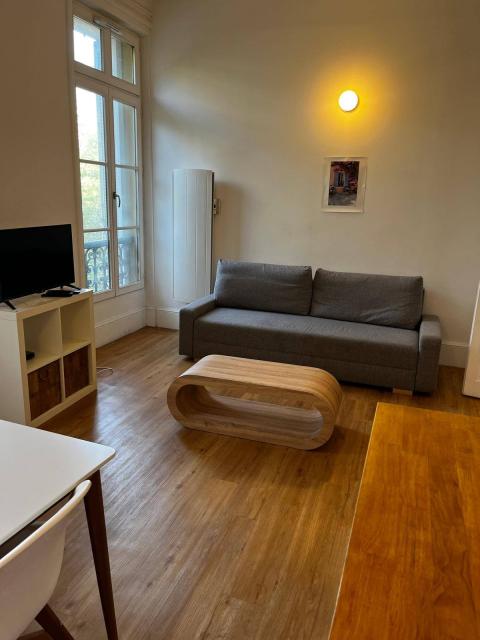 Location appartement T3 Marseille 02 - Photo 4