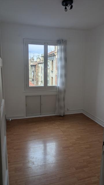 Location appartement T3 St Etienne - Photo 4