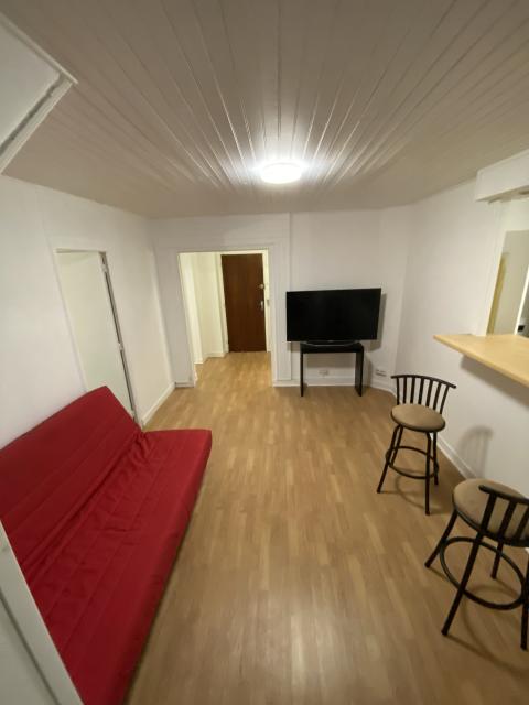 Location appartement T2 Aubervilliers - Photo 2