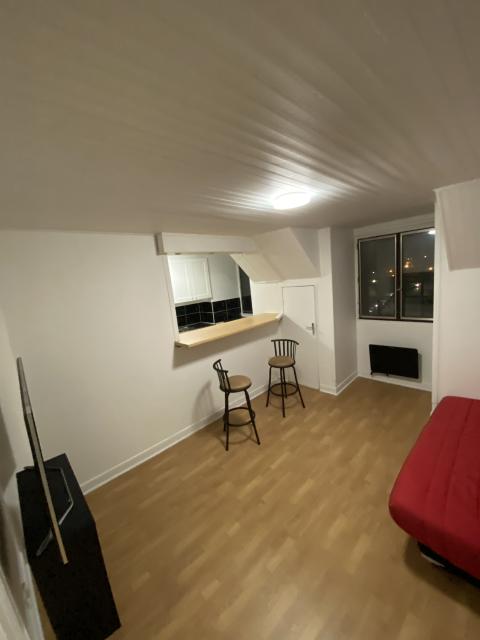 Location appartement T2 Aubervilliers - Photo 3