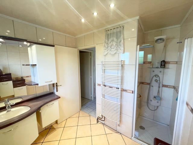 Location maison F6 Bethoncourt - Photo 4