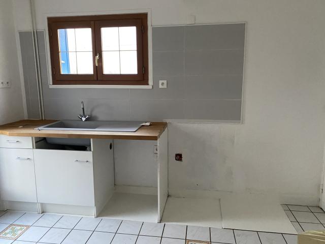 Location maison F4 St Etienne du Rouvray - Photo 3