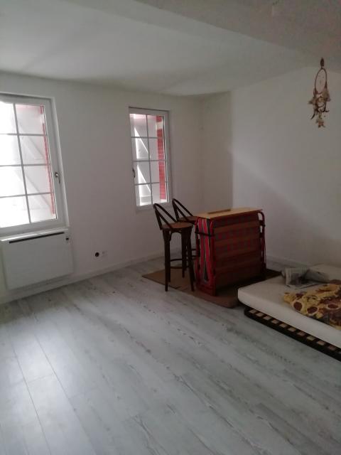 Location maison F6 Bazus - Photo 3