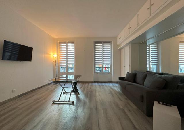 Location studio Paris 16 - Photo 1