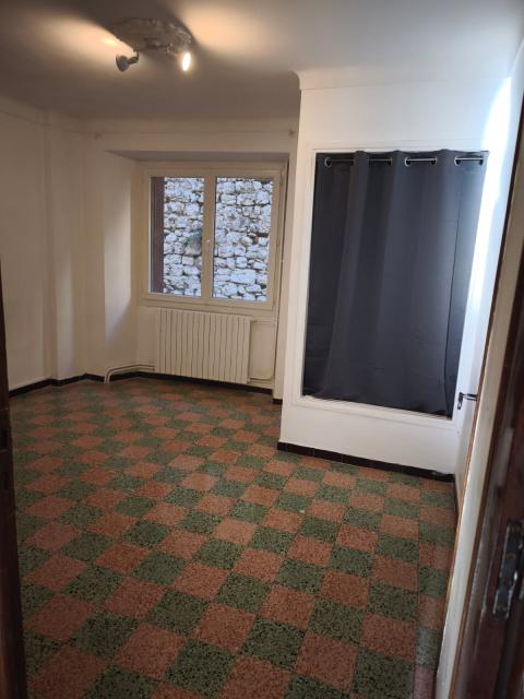 Location maison F6 Sisteron - Photo 4