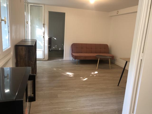 Location appartement T2 Ivry sur Seine - Photo 2