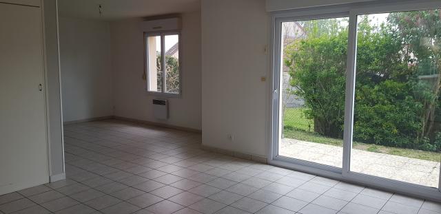 Location maison F3 Chanteau - Photo 3