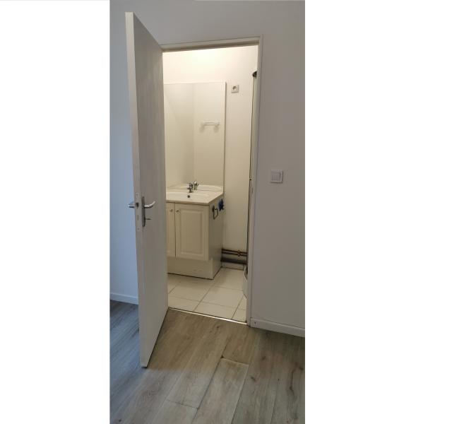 Location appartement T2 Valenciennes - Photo 3