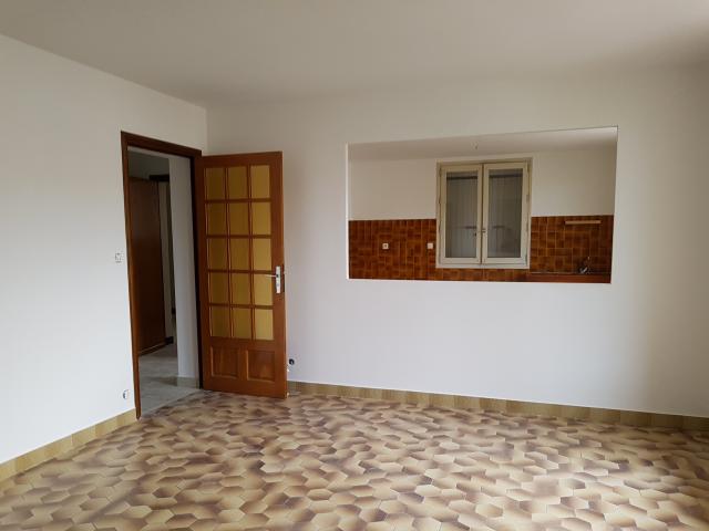 Location appartement T5 Le Teil - Photo 3