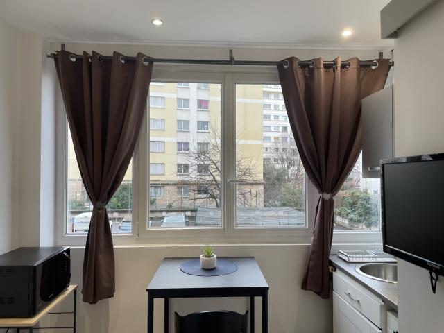 Location chambre Paris 17 - Photo 1