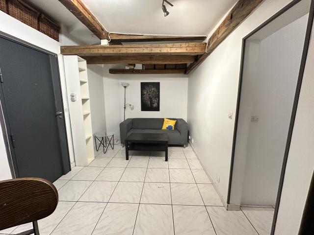 Location appartement T2 Paris 02 - Photo 2