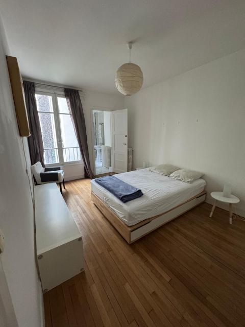 Location appartement T3 Paris 06 - Photo 6