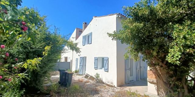Location maison F7 St Cyr sur Mer - Photo 3