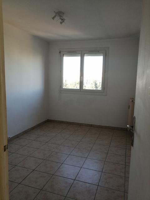 Location appartement T3 Salon de Provence - Photo 3
