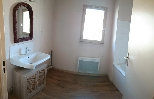 Location appartement T2 Roquemaure - Photo 5
