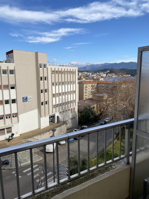 Location appartement T2 Ajaccio - Photo 2