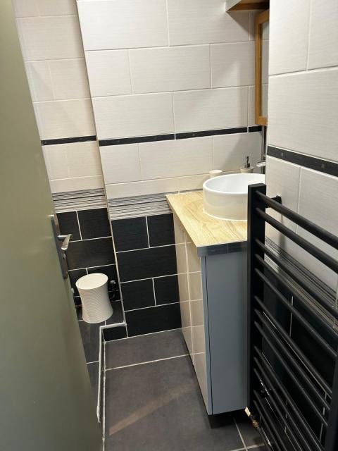 Location appartement T5 St Martin d'Heres - Photo 5