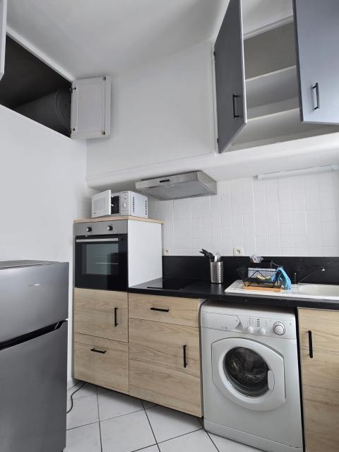 Location appartement T2 Marseille 07 - Photo 3